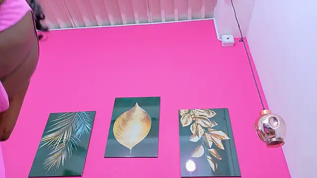 Snapshot of kinkyandsavage chatting on 14, 3, 2026 kinkyandsavage online show from 14, 3, 2026