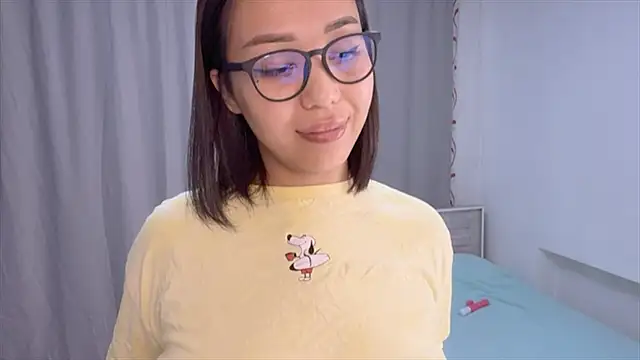 PurrrfectMiko online show from 25, 3, 2026