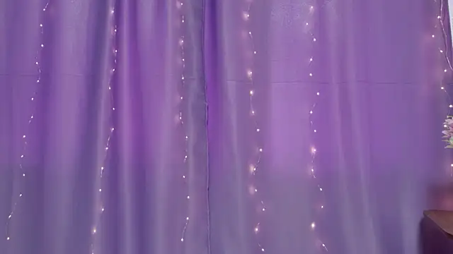 Lana  Cute  online show from 20, 5, 2026
