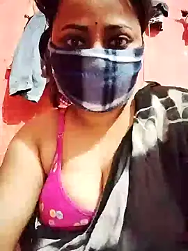 Snapshot of sonipari06 chatting on 30, 12, 2024 sonipari06 online show from 30, 12, 2024