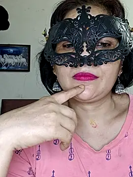 Snapshot of sexy_bhabhi69 chatting on 4, 7, 2026 sexy bhabhi69 online show from 4, 7, 2026