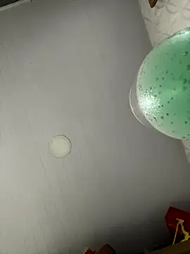 Snapshot of Nicollygriu chatting on 23, 11, 2025 Nicollygriu online show from 23, 11, 2025