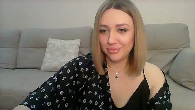 VickyLove047 online show from 30, 1, 2025