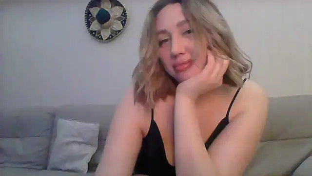 VickyLove047 online show from 3, 2, 2025
