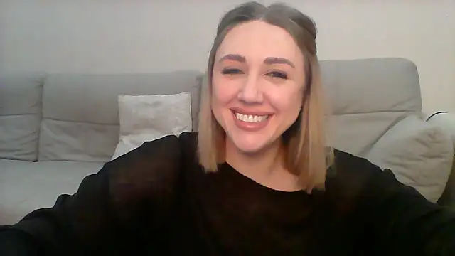 VickyLove047 online show from 4, 2, 2025