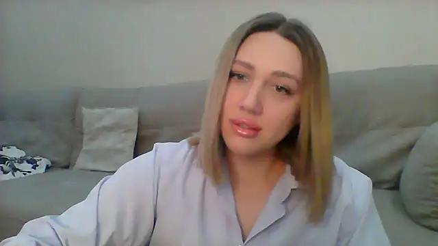 VickyLove047 online show from 15, 3, 2025