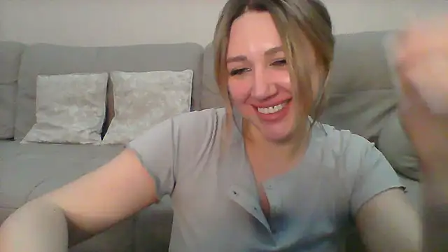 VickyLove047 online show from 18, 3, 2025