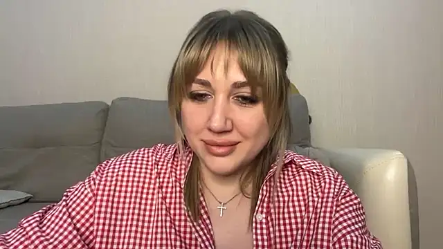 VickyLove047 online show from 7, 4, 2026