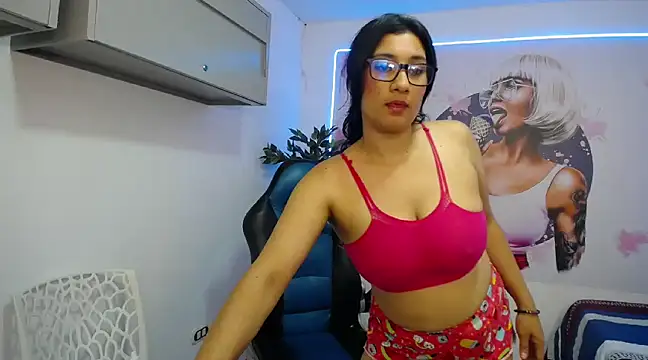 Snapshot of karime_sexygirl chatting on 7, 1, 2025 karime sexygirl online show from 7, 1, 2025