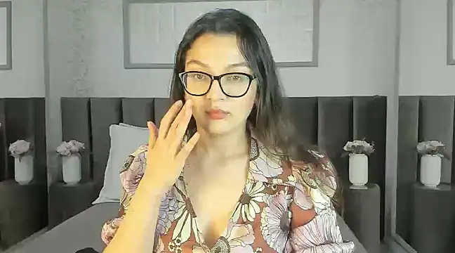 ZarifaBev online show from 9, 1, 2025