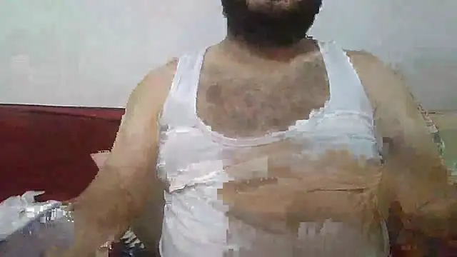Snapshot of UrfavSlaveBitch chatting on 17, 5, 2026 UrfavSlaveBitch online show from 17, 5, 2026