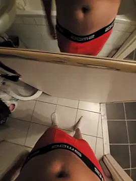 Snapshot of boyxxxgerman chatting on 4, 1, 2025 boyxxxgerman online show from 4, 1, 2025