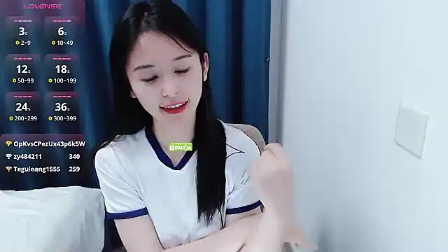 Snapshot of CN-Babycat chatting on 4, 2, 2025 CN-Babycat online show from 4, 2, 2025