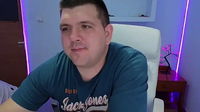 Snapshot of JasonJacks chatting on 20, 9, 2025 JasonJacks online show from 20, 9, 2025