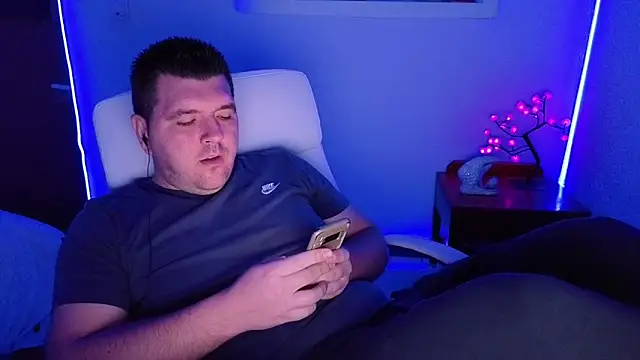 Snapshot of JasonJacks chatting on 27, 9, 2025 JasonJacks online show from 27, 9, 2025