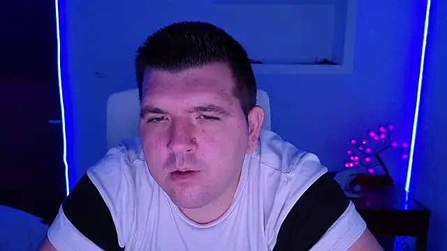 Snapshot of JasonJacks chatting on 28, 9, 2025 JasonJacks online show from 28, 9, 2025