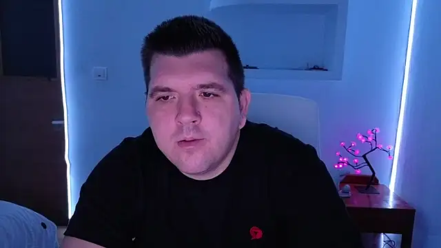 Snapshot of JasonJacks chatting on 4, 10, 2025 JasonJacks online show from 4, 10, 2025