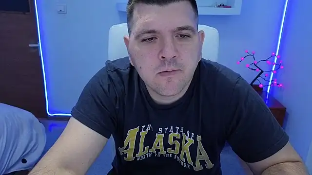 Snapshot of JasonJacks chatting on 9, 10, 2025 JasonJacks online show from 9, 10, 2025