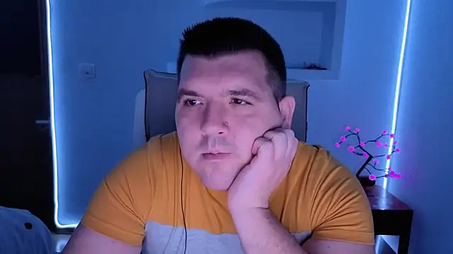 Snapshot of JasonJacks chatting on 19, 10, 2025 JasonJacks online show from 19, 10, 2025