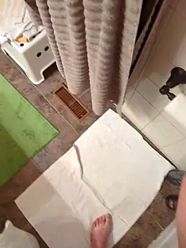 Snapshot of AndysBigOne chatting on 6, 10, 2025 AndysBigOne online show from 6, 10, 2025