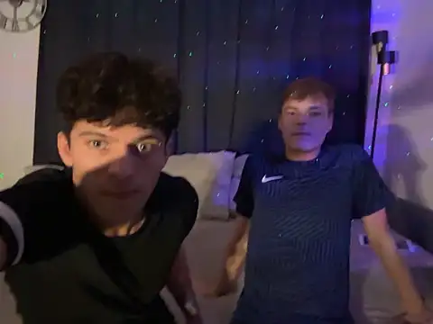 Snapshot of JK-boyzz chatting on 8, 2, 2025 JK-boyzz online show from 8, 2, 2025