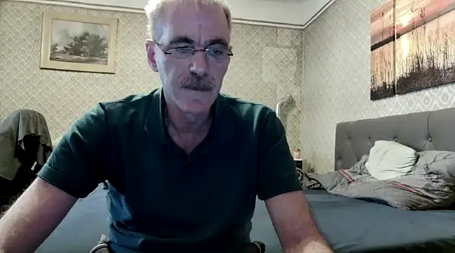 Snapshot of farock chatting on 25, 12, 2024 farock online show from 25, 12, 2024