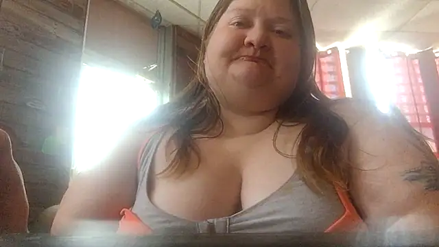 chrissybear84 online show from 30, 6, 2026