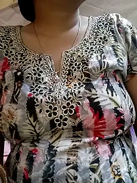 sunita-doll online show from 3, 10, 2025