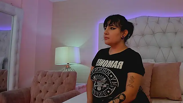 SophiGracee online show from 27, 12, 2024