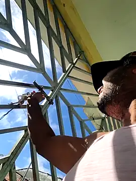 Snapshot of alexjs84 chatting on 24, 10, 2025 alexjs84 online show from 24, 10, 2025