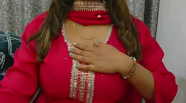 Snapshot of chavi_12 chatting on 19, 2, 2025 chavi 12 online show from 19, 2, 2025