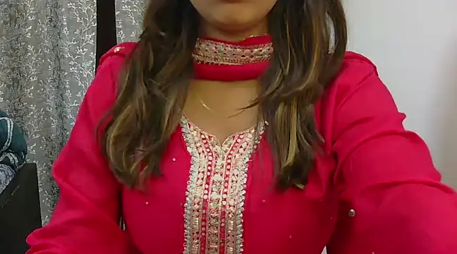 Snapshot of chavi_12 chatting on 19, 2, 2025 chavi 12 online show from 19, 2, 2025