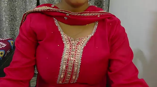 Snapshot of chavi_12 chatting on 26, 2, 2025 chavi 12 online show from 26, 2, 2025