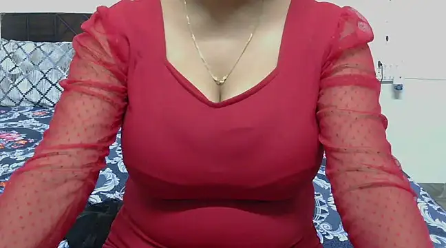 Snapshot of chavi_12 chatting on 7, 3, 2025 chavi 12 online show from 7, 3, 2025
