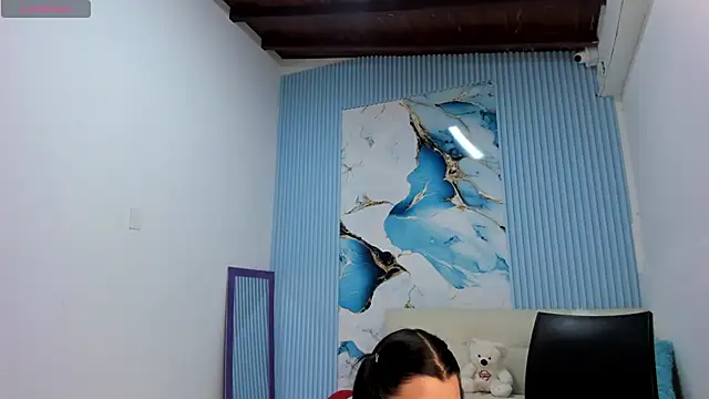 Snapshot of Danniela18_ chatting on 3, 3, 2025 Danniela18  online show from 3, 3, 2025