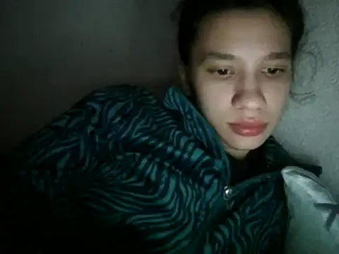 Snapshot of maiaandreea chatting on 8, 3, 2025 maiaandreea online show from 8, 3, 2025