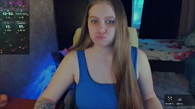 Snapshot of Alice_Dreamgirl_ chatting on 5, 3, 2025 Alice Dreamgirl online show from 5, 3, 2025