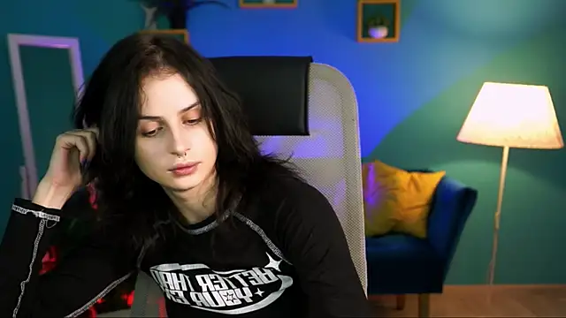 Snapshot of JadeCastle_ chatting on 25, 11, 2025 JadeCastle online show from 25, 11, 2025