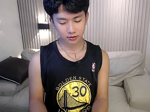 Snapshot of dangerzone0122 chatting on 8, 1, 2026 dangerzone0122 online show from 8, 1, 2026