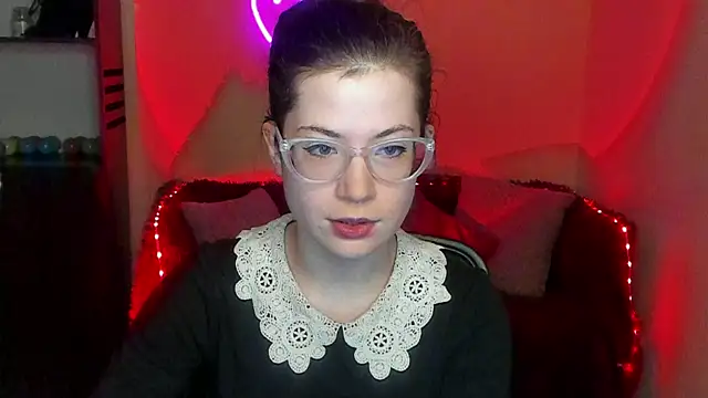 Alicia redfollow online show from 17, 1, 2025