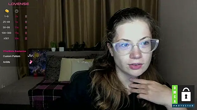 Snapshot of Alicia_redfollow chatting on 18, 9, 2025 Alicia redfollow online show from 18, 9, 2025