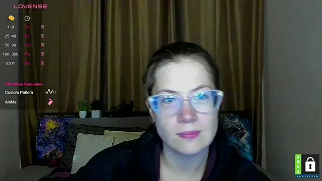 Snapshot of Alicia_redfollow chatting on 17, 10, 2025 Alicia redfollow online show from 17, 10, 2025