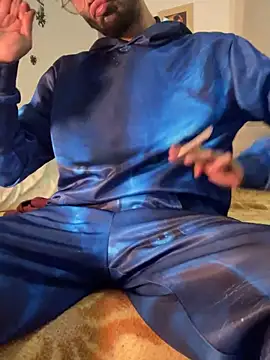 cappellabig35 online show from 4, 1, 2025