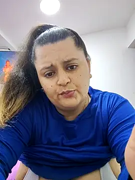 Miss balloonsmila online show from 20, 12, 2025