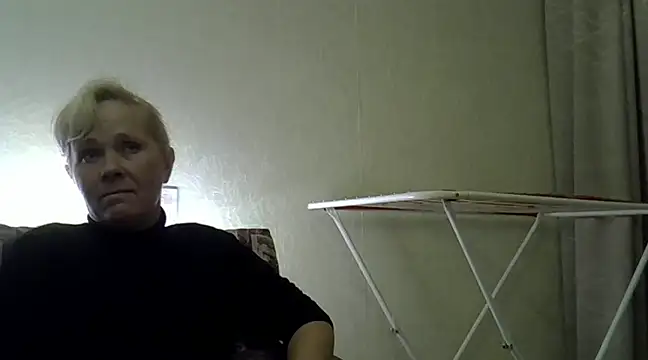 Snapshot of sakura_blonde chatting on 17, 12, 2024 sakura blonde online show from 17, 12, 2024