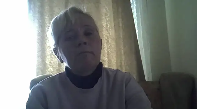 Snapshot of sakura_blonde chatting on 18, 12, 2024 sakura blonde online show from 18, 12, 2024