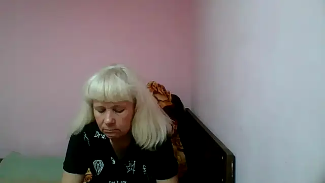 Snapshot of sakura_blonde chatting on 16, 2, 2025 sakura blonde online show from 16, 2, 2025