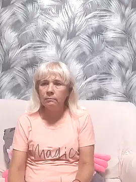 Snapshot of sakura_blonde chatting on 1, 10, 2025 sakura blonde online show from 1, 10, 2025