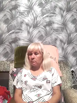 Snapshot of sakura_blonde chatting on 10, 10, 2025 sakura blonde online show from 10, 10, 2025