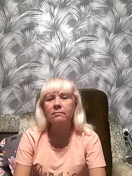 Snapshot of sakura_blonde chatting on 13, 10, 2025 sakura blonde online show from 13, 10, 2025